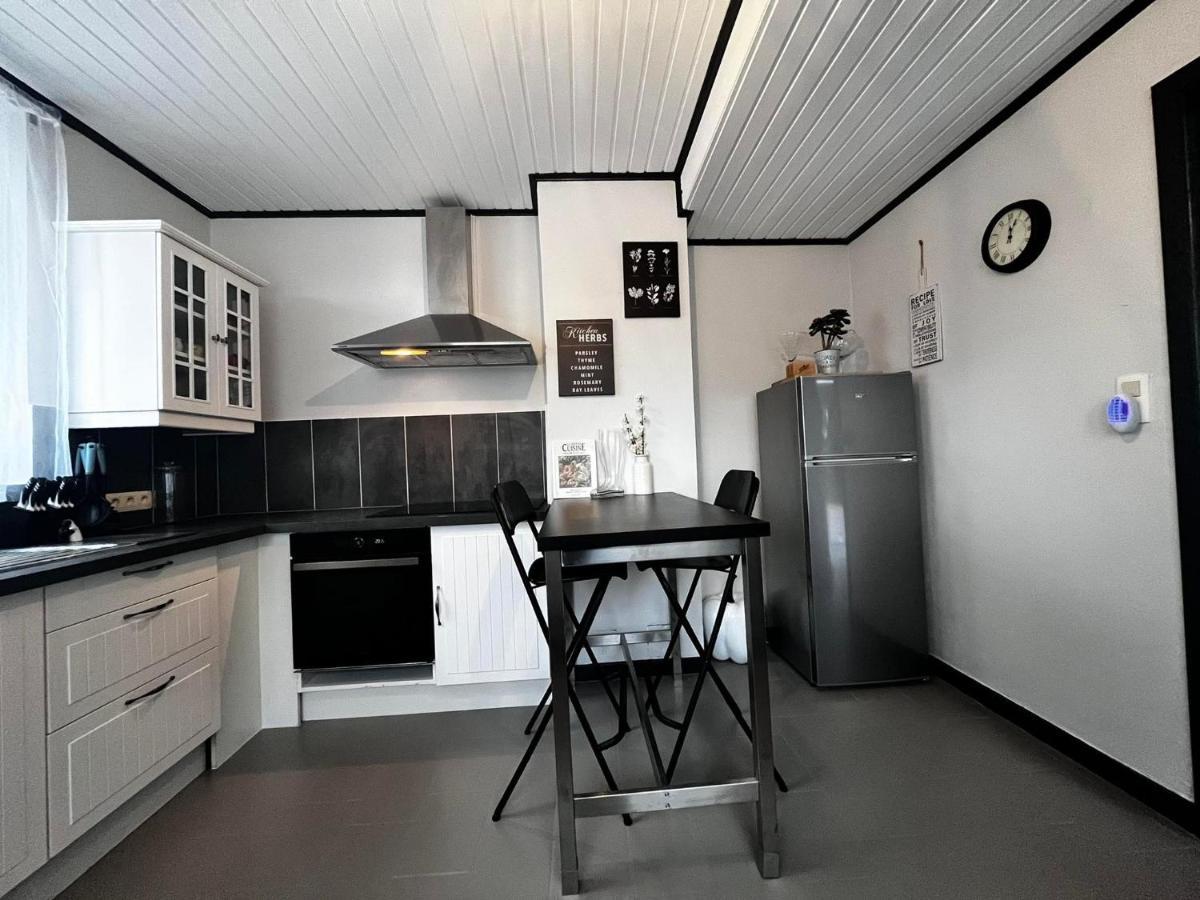 Le Clos Fleuri Fauvillers ภายนอก รูปภาพ