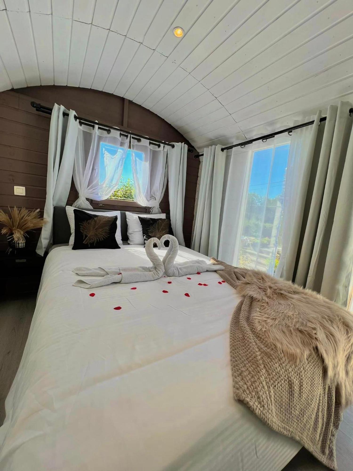 Le Clos Fleuri Fauvillers ภายนอก รูปภาพ